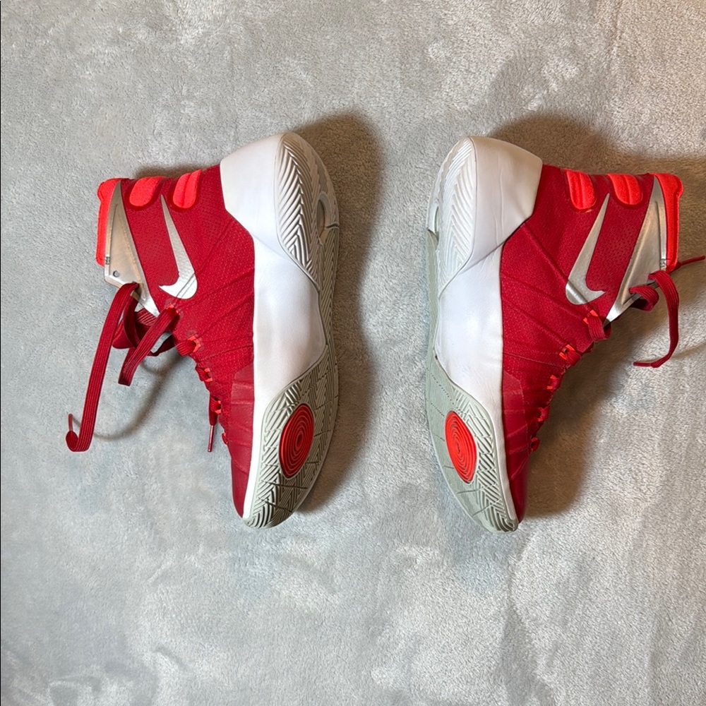 Nike Red and White Hyper Dunk Basketball Sneakers - Picture 2 of 5